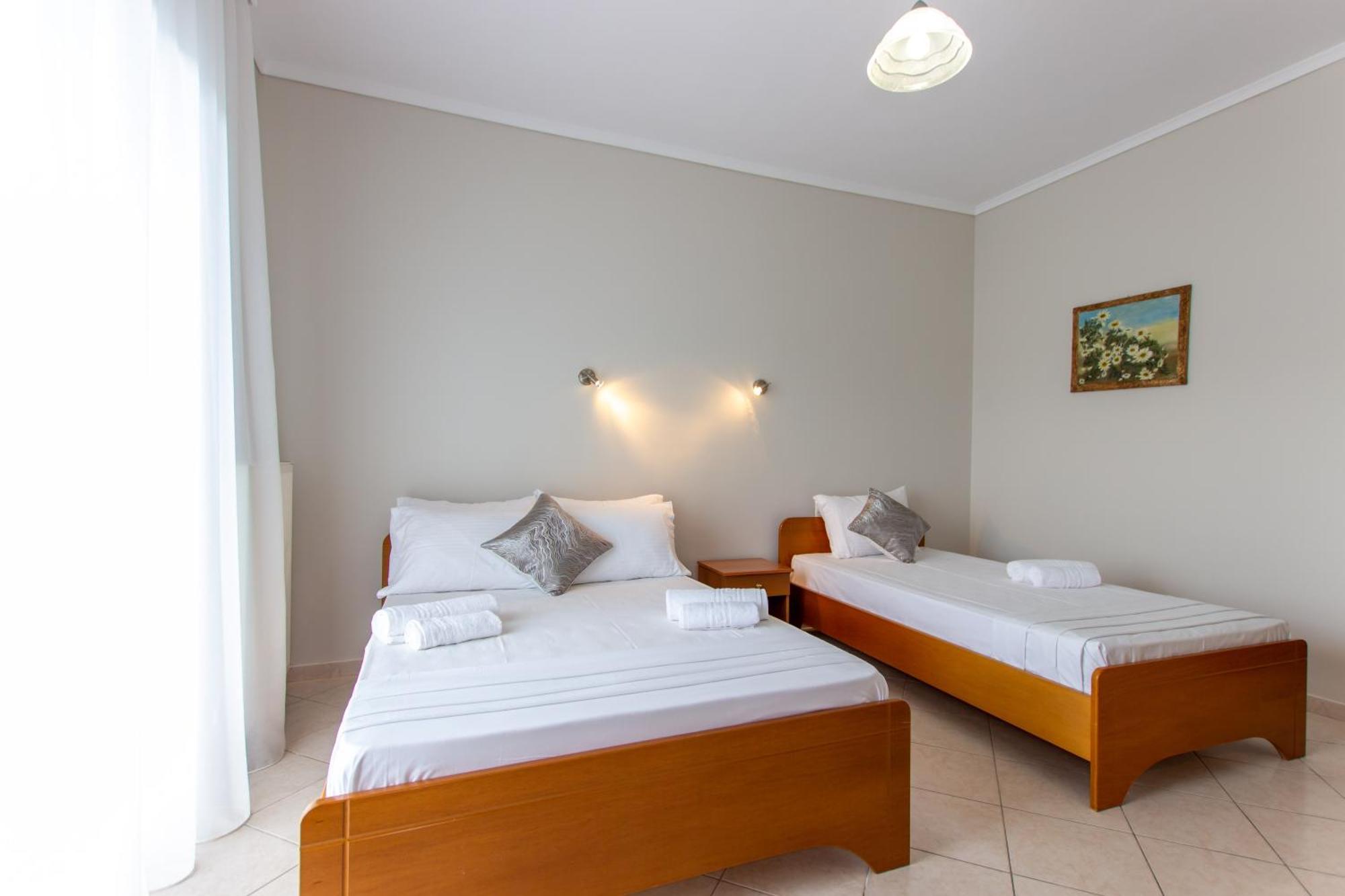 Athanasia inn Nea Vrasna Bagian luar foto