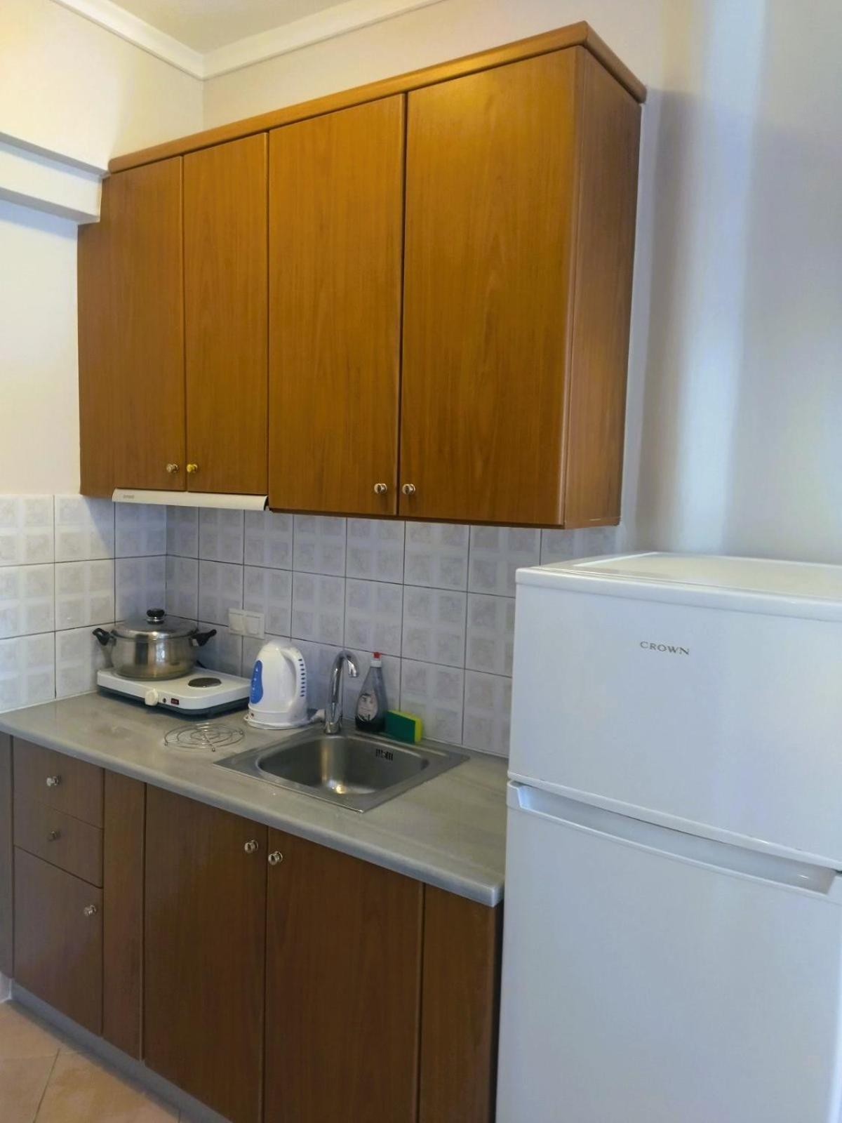 Athanasia inn Nea Vrasna Bagian luar foto