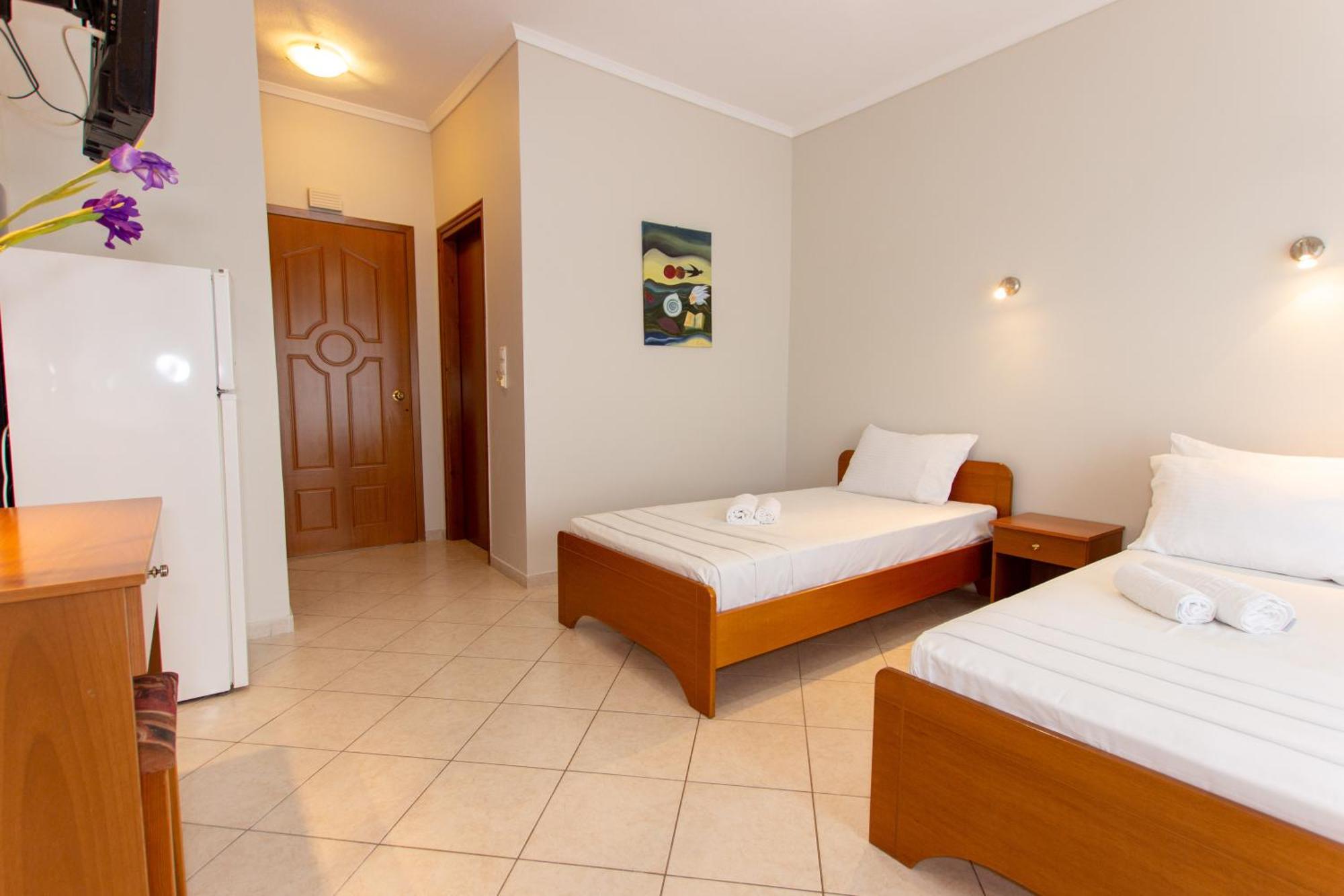 Athanasia inn Nea Vrasna Bagian luar foto
