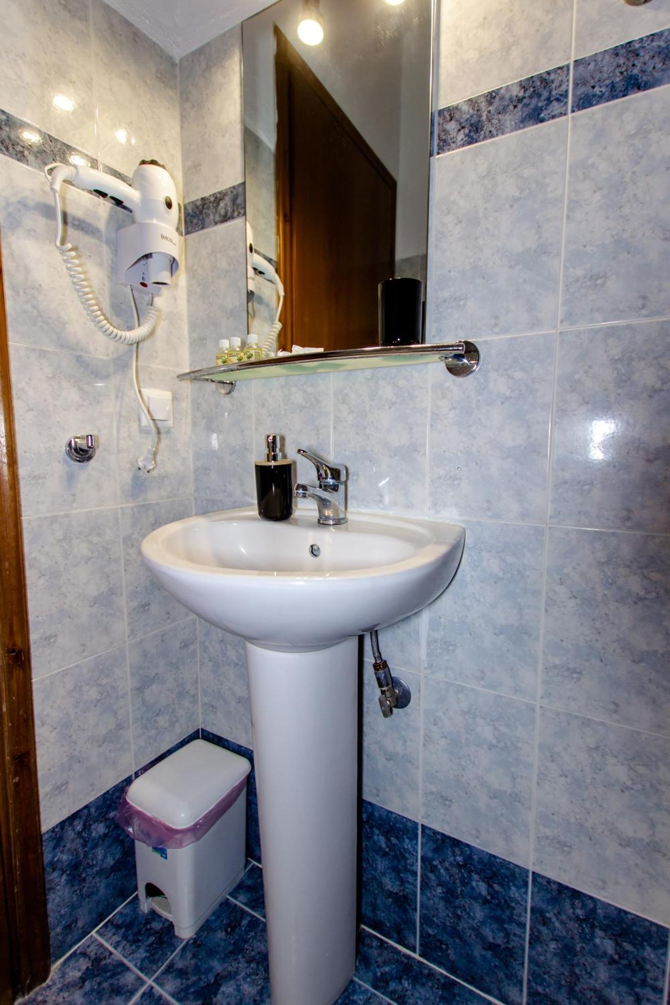 Athanasia inn Nea Vrasna Bagian luar foto