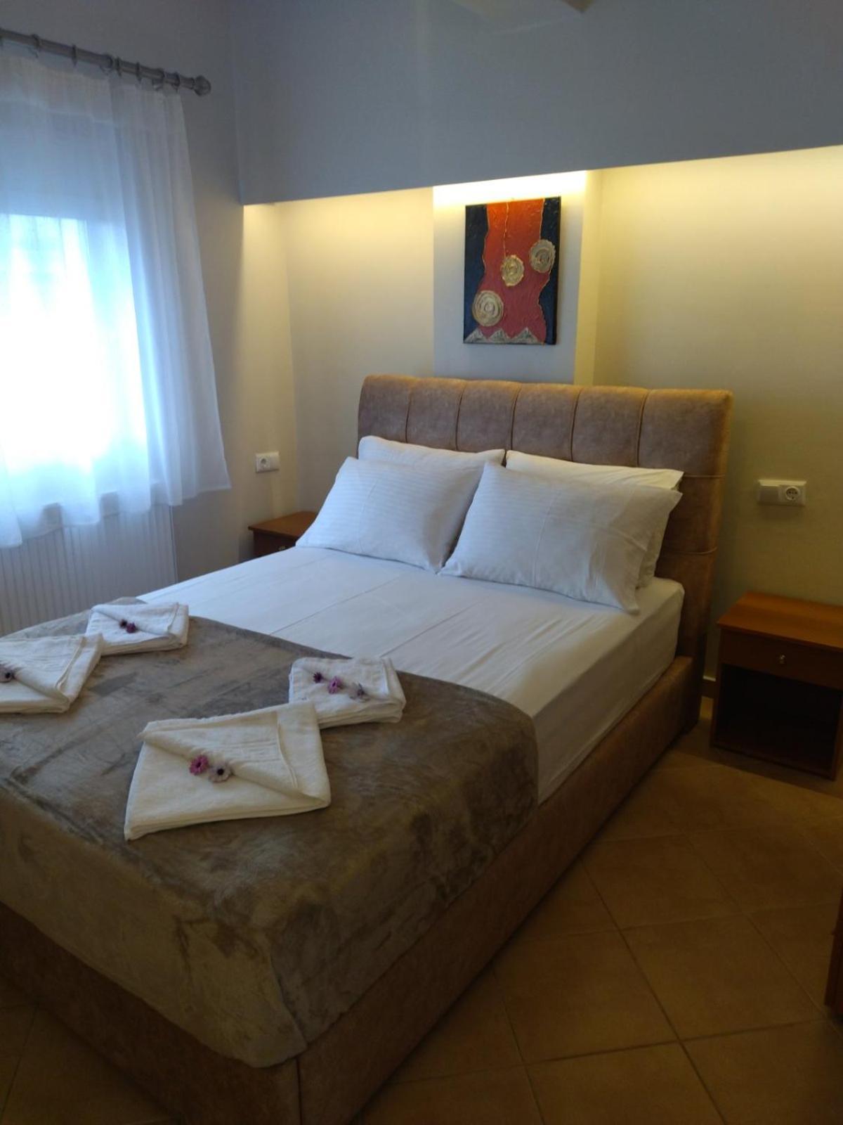 Athanasia inn Nea Vrasna Bagian luar foto